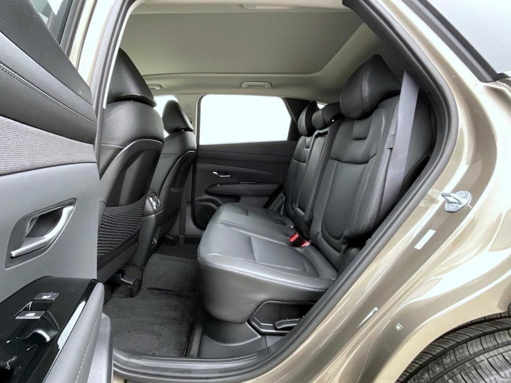 new 2026 Hyundai TUCSON Hybrid car, priced at $40,244