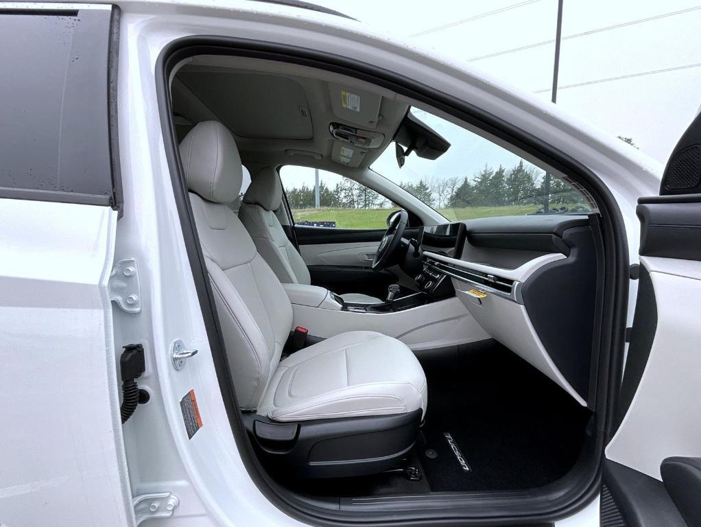 new 2026 Hyundai Tucson car, priced at $34,354