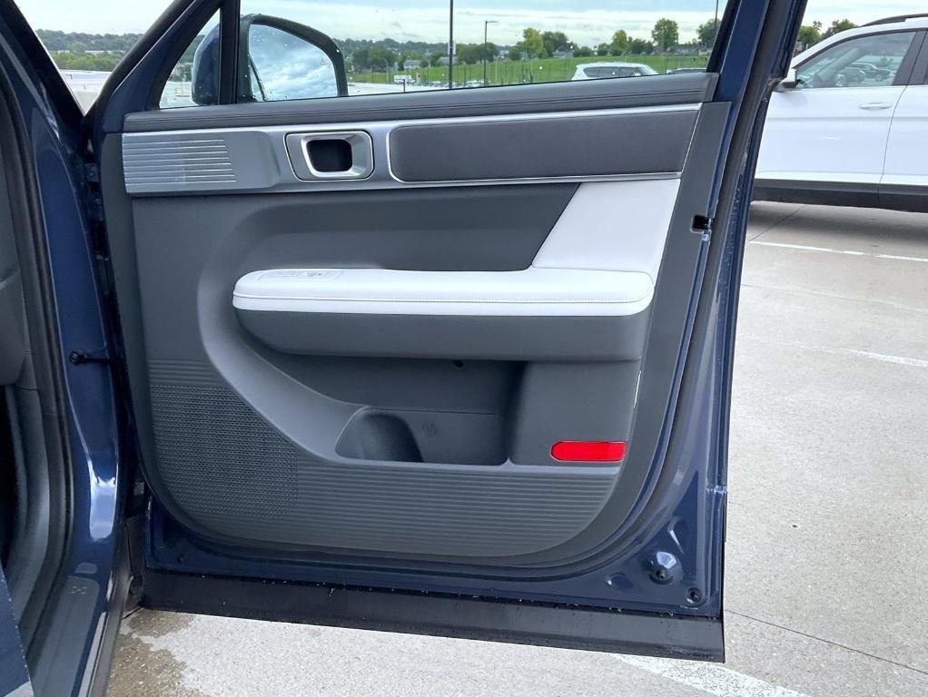 new 2027 Hyundai Santa Fe car, priced at $39,784
