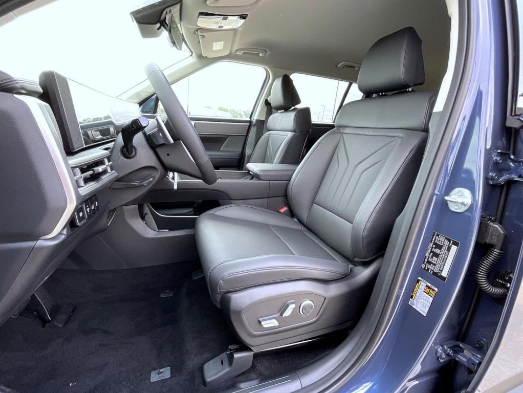 new 2026 Hyundai SANTA FE HEV car, priced at $38,099