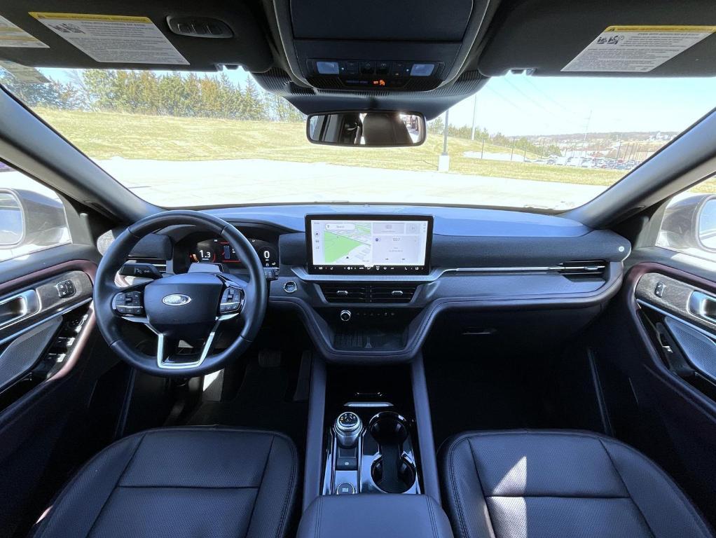 used 2025 Ford Explorer car, priced at $43,999