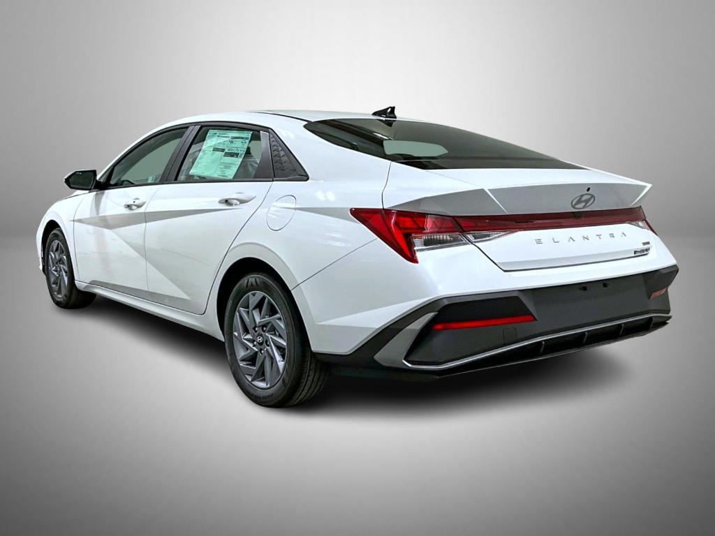new 2025 Hyundai ELANTRA HEV car, priced at $22,509