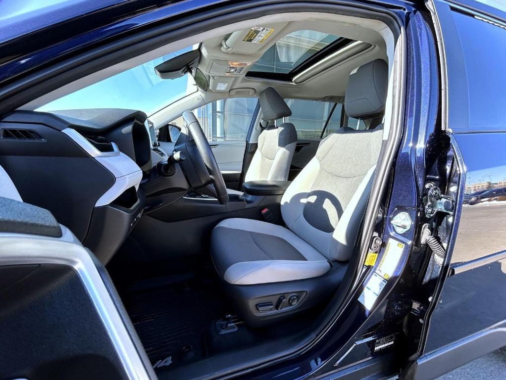 used 2020 Toyota RAV4 Hybrid car, priced at $27,925