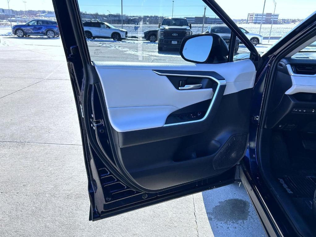 used 2020 Toyota RAV4 Hybrid car, priced at $27,925