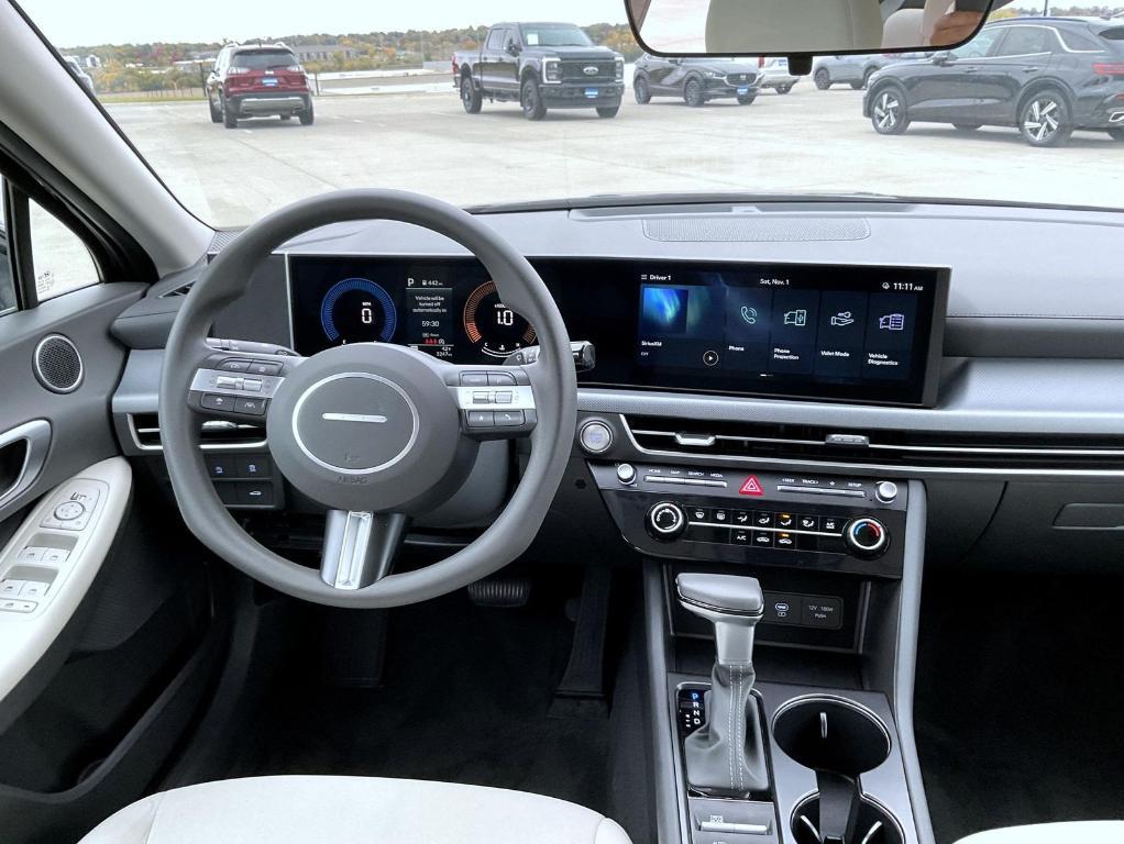used 2025 Hyundai Sonata car, priced at $23,655