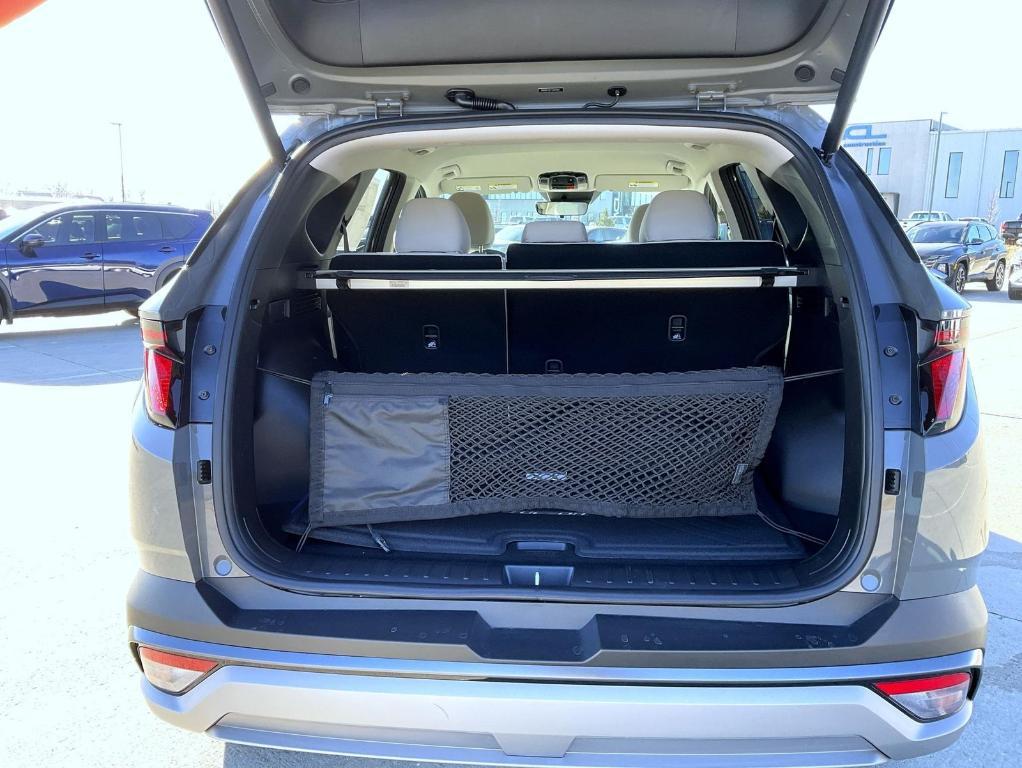 new 2026 Hyundai Tucson car, priced at $35,159
