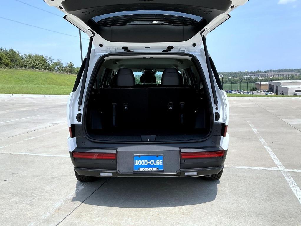 new 2026 Hyundai SANTA FE HEV car, priced at $38,599