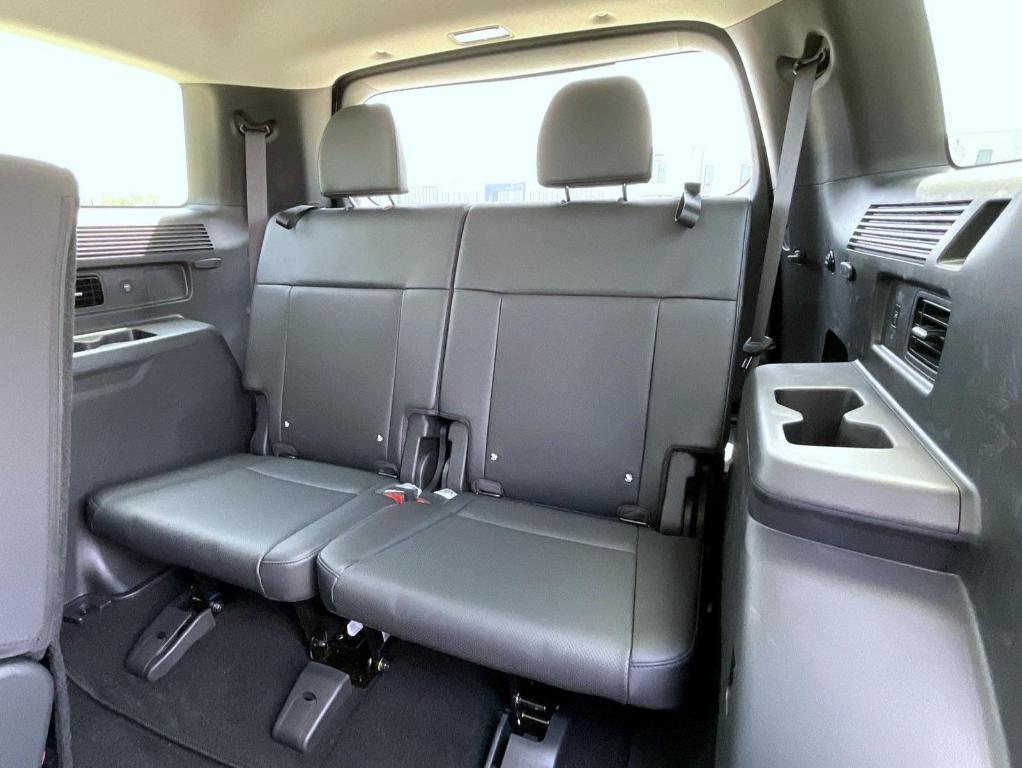 new 2026 Hyundai SANTA FE HEV car, priced at $38,599