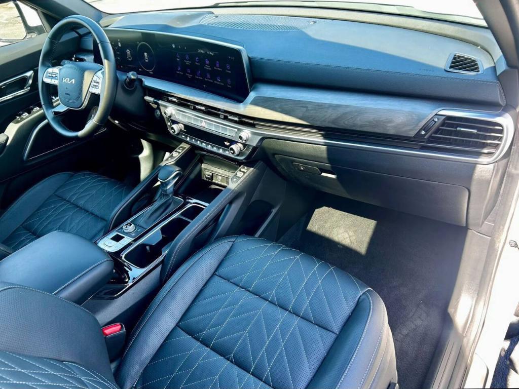 used 2025 Kia Telluride car, priced at $36,500