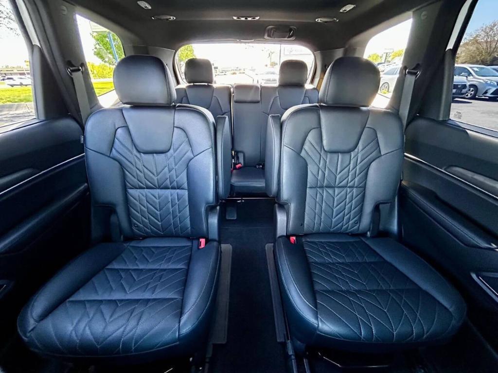 used 2025 Kia Telluride car, priced at $36,500