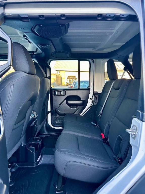 used 2021 Jeep Wrangler Unlimited car, priced at $22,950