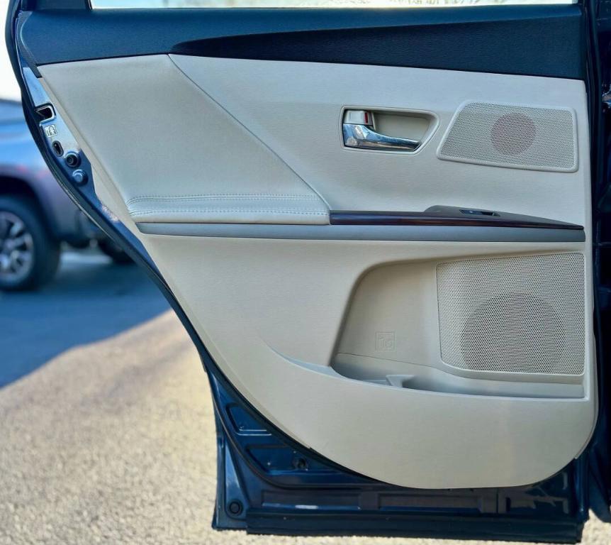 used 2015 Toyota Venza car, priced at $15,500