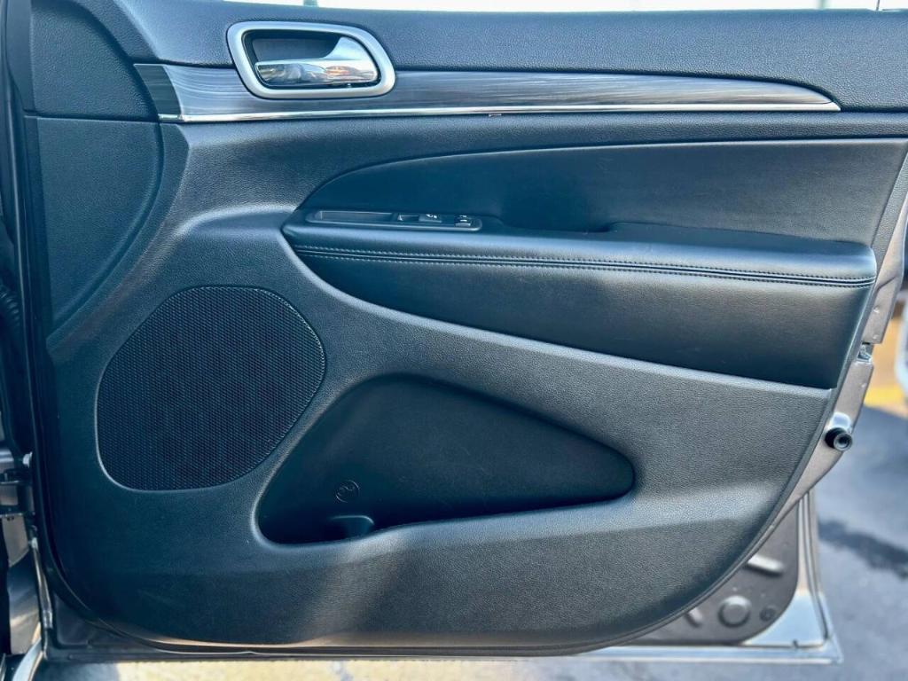 used 2019 Jeep Grand Cherokee car, priced at $15,950