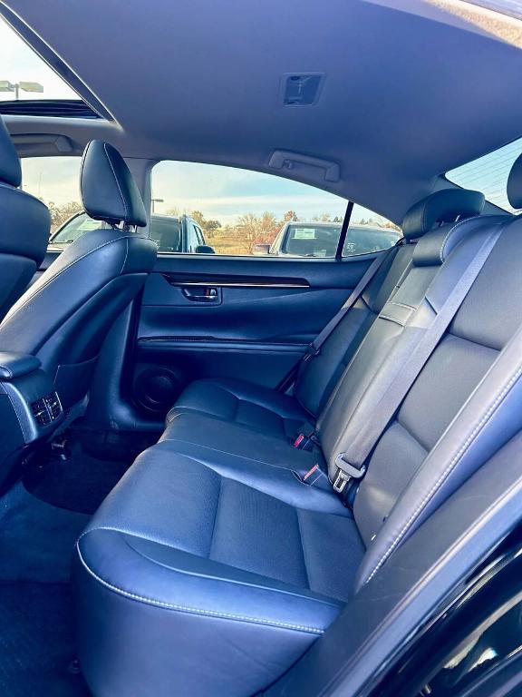 used 2015 Lexus ES 350 car, priced at $16,500