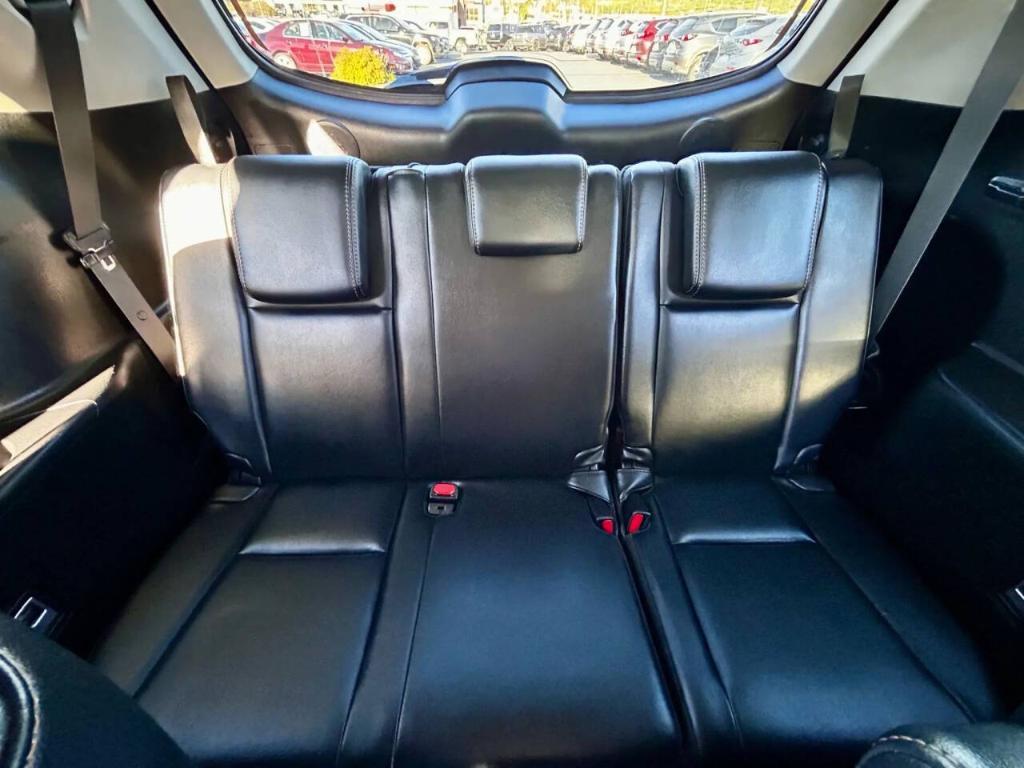 used 2018 Toyota Highlander car, priced at $28,500