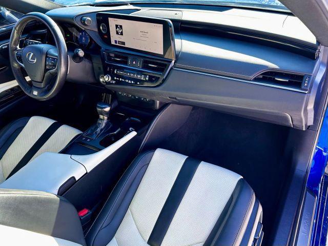 used 2023 Lexus ES 300h car, priced at $34,500