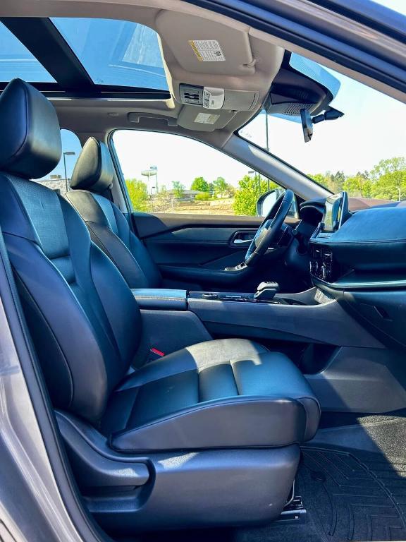 used 2022 Nissan Rogue car, priced at $18,500
