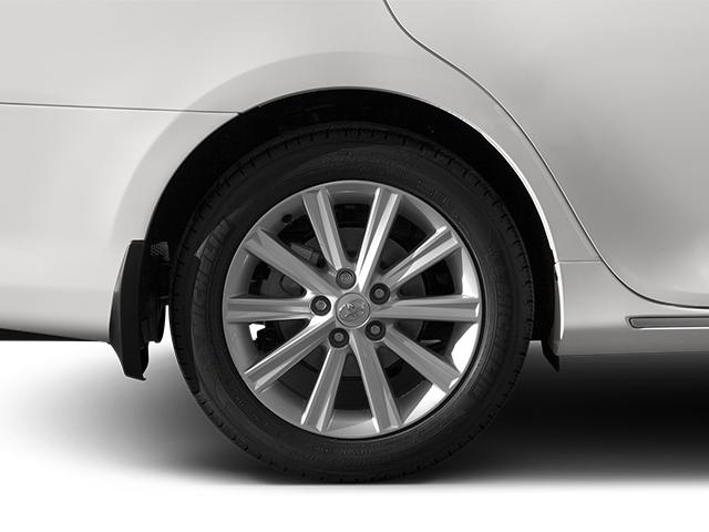 used 2014 Toyota Camry Hybrid car