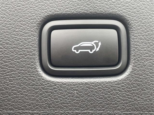 used 2025 Hyundai Palisade car, priced at $40,900