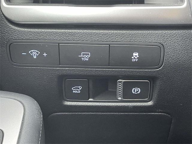 used 2025 Hyundai Palisade car, priced at $40,900