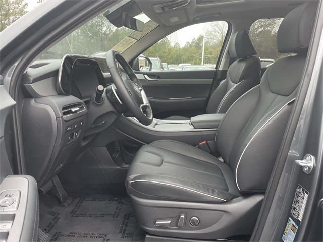used 2025 Hyundai Palisade car, priced at $40,900