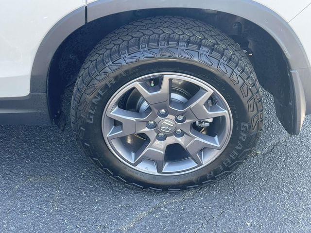 used 2024 Honda Passport car, priced at $36,616