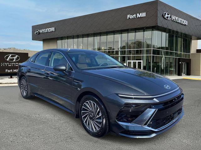 new 2026 Hyundai Sonata Hybrid car, priced at $40,730
