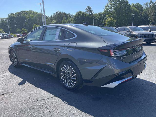 new 2026 Hyundai Sonata Hybrid car, priced at $40,730