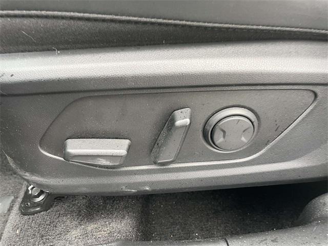 used 2025 Hyundai TUCSON Hybrid car, priced at $31,500