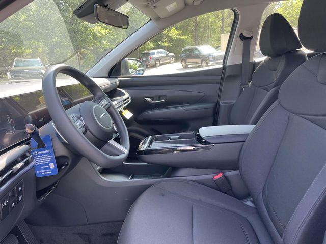 new 2026 Hyundai TUCSON Hybrid car, priced at $34,915