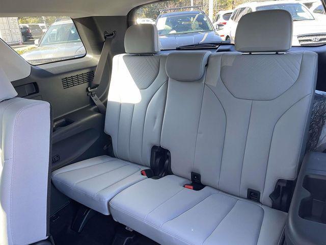 used 2025 Hyundai Palisade car, priced at $39,616
