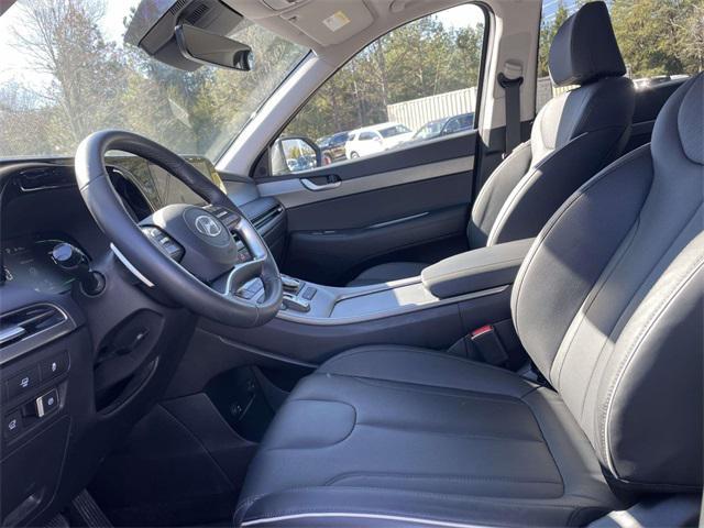 used 2025 Hyundai Palisade car, priced at $34,900