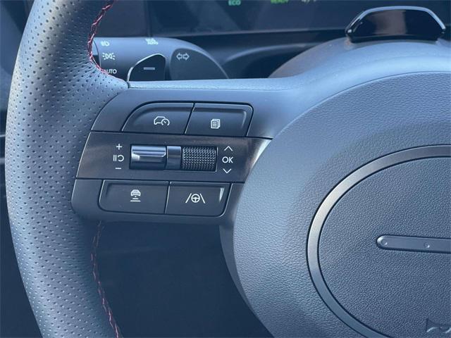 new 2025 Hyundai TUCSON Hybrid car, priced at $40,770