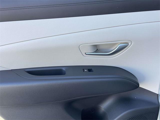 new 2026 Hyundai TUCSON Hybrid car, priced at $36,555