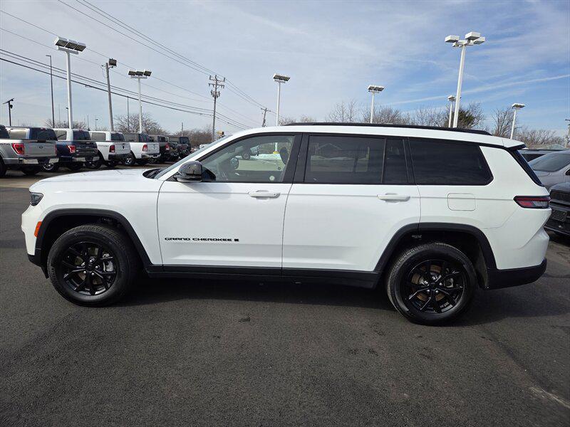 used 2024 Jeep Grand Cherokee L car, priced at $33,995