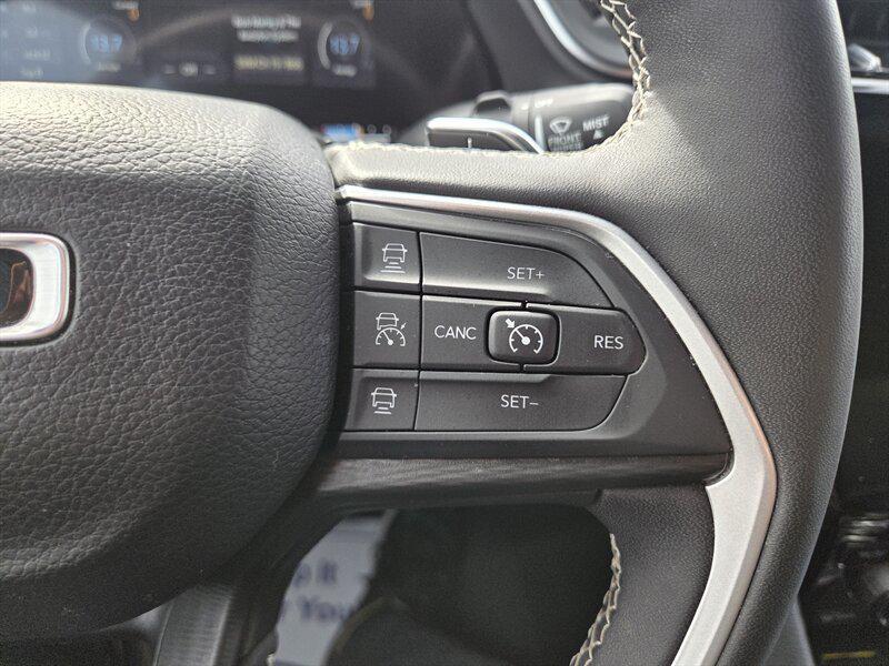 used 2024 Jeep Grand Cherokee L car, priced at $33,995