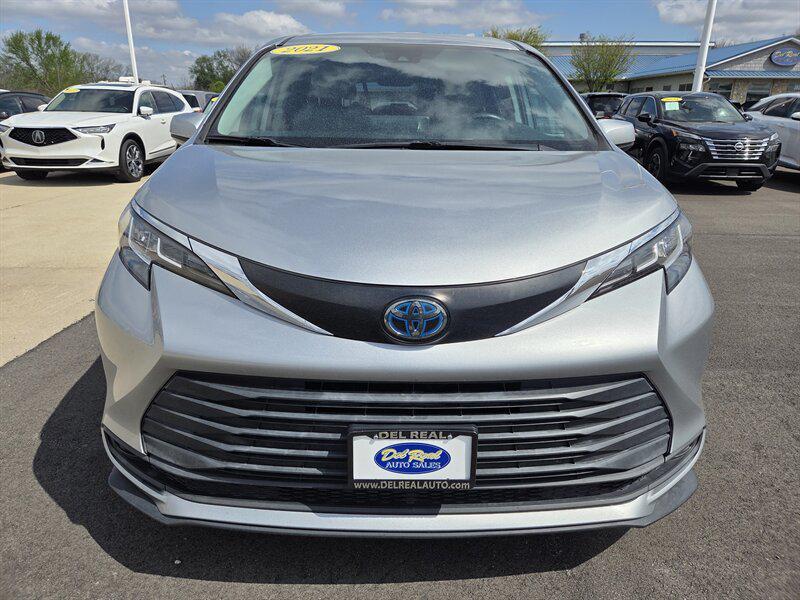 used 2021 Toyota Sienna car, priced at $25,995