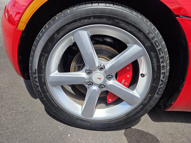 used 2006 Pontiac Solstice car, priced at $9,995