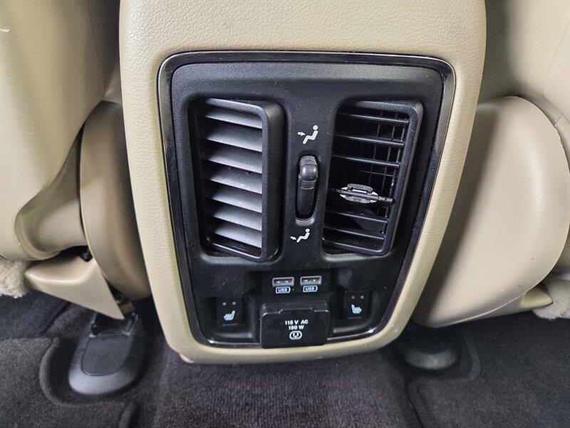 used 2016 Jeep Grand Cherokee car, priced at $14,995