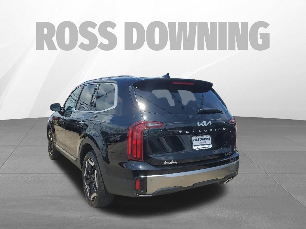 used 2025 Kia Telluride car, priced at $34,361