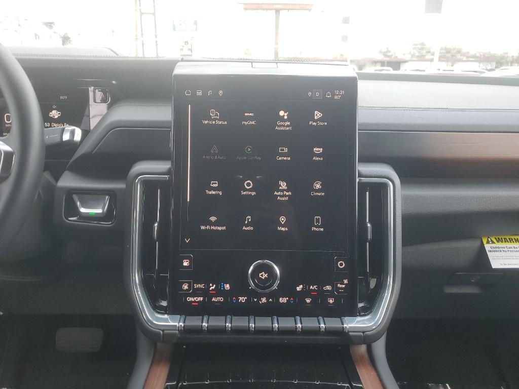 used 2025 GMC Yukon car, priced at $70,439