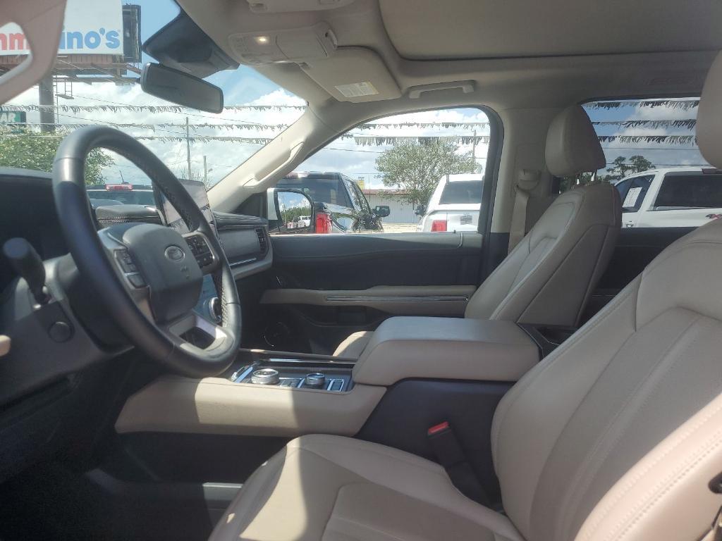 used 2022 Ford Expedition Max car, priced at $52,394