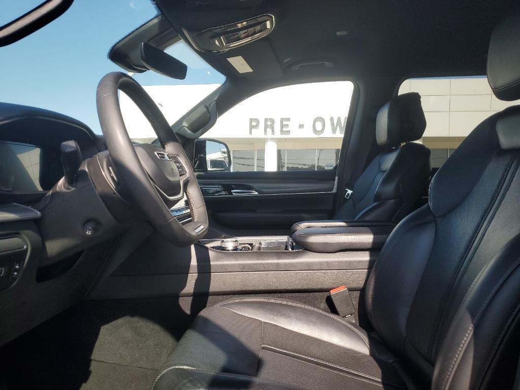 used 2024 Jeep Wagoneer car, priced at $37,351
