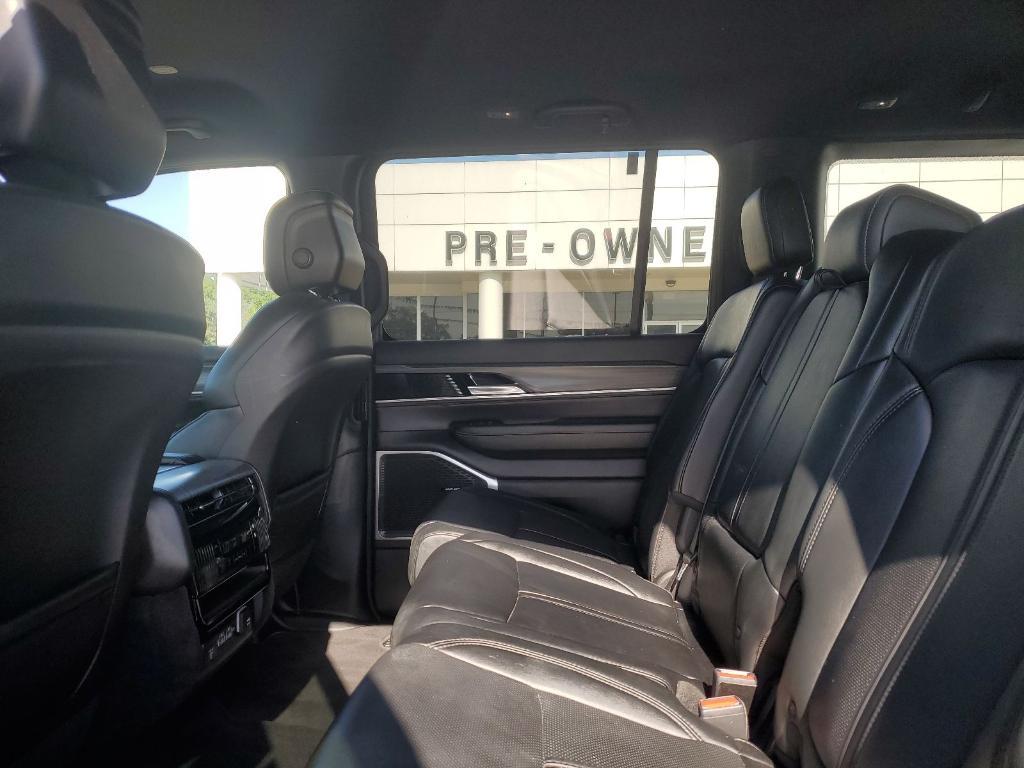used 2024 Jeep Wagoneer car, priced at $37,351