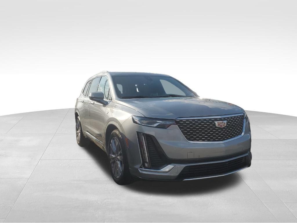 used 2024 Cadillac XT6 car, priced at $33,431