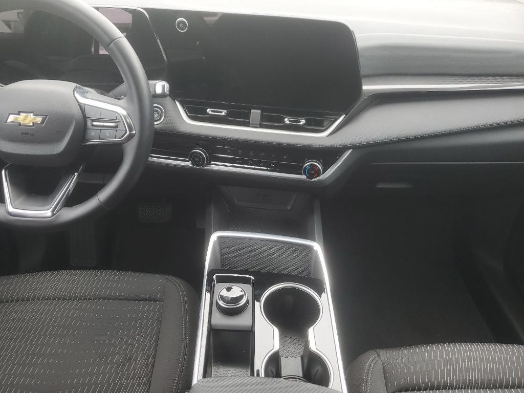 used 2026 Chevrolet Equinox car, priced at $27,335