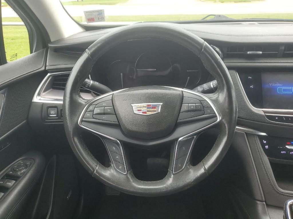 used 2017 Cadillac XT5 car, priced at $18,573