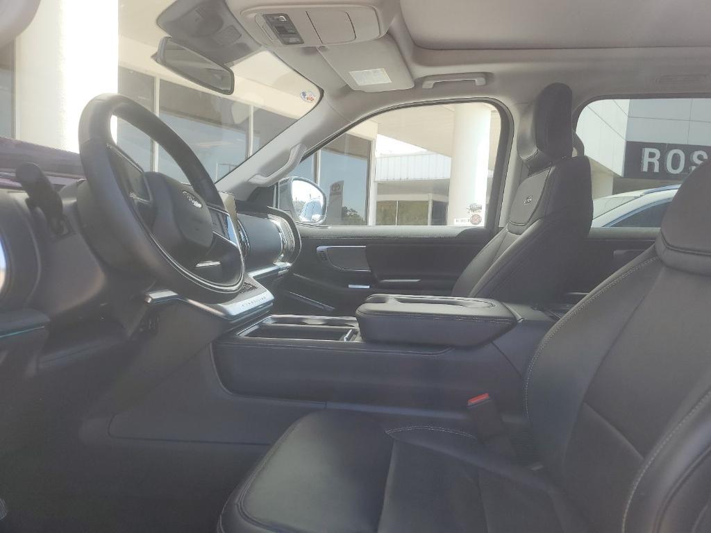 used 2025 Ford Expedition car, priced at $67,679