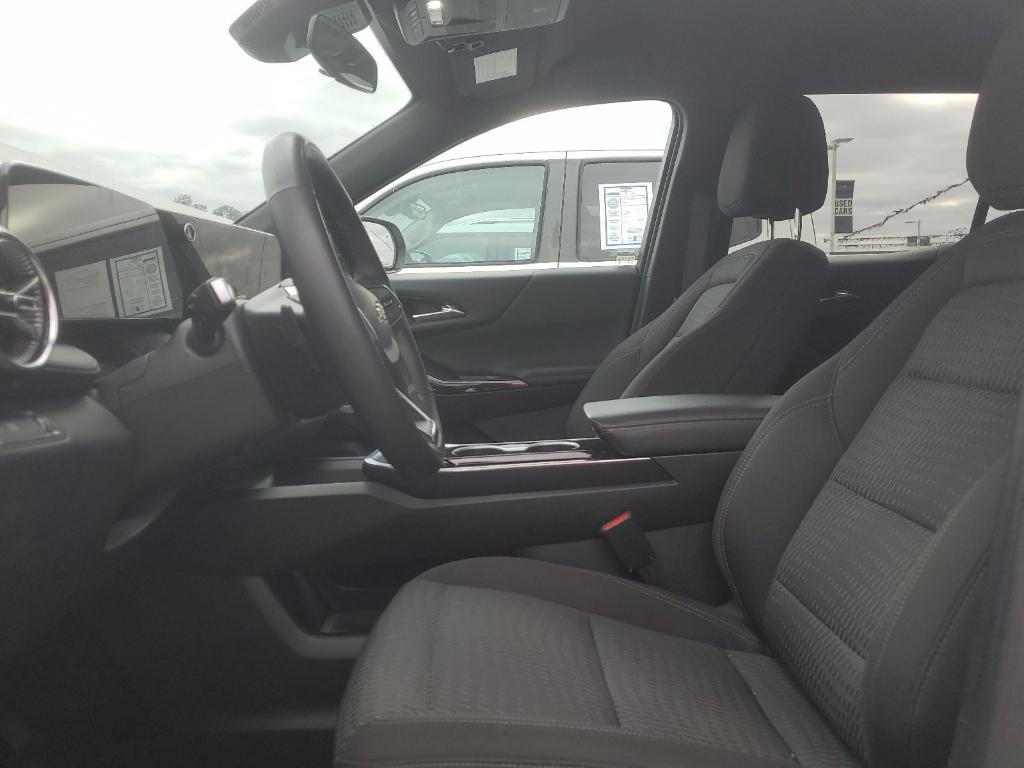 used 2025 Chevrolet Equinox car, priced at $22,952