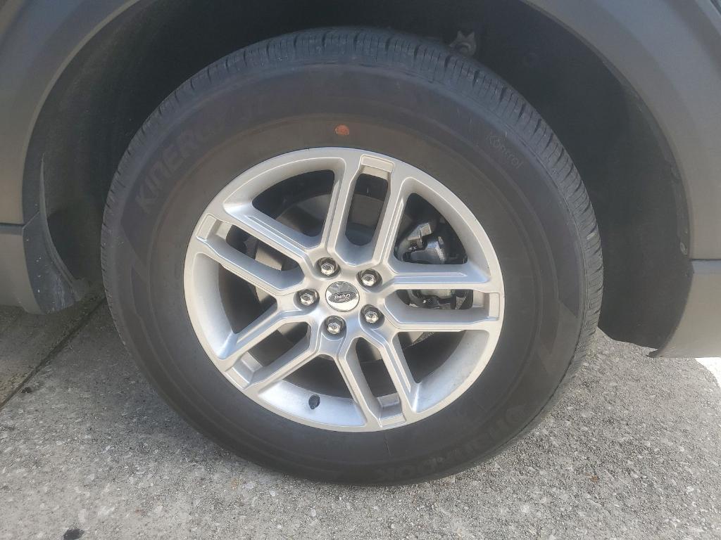used 2025 Ford Explorer car, priced at $35,784